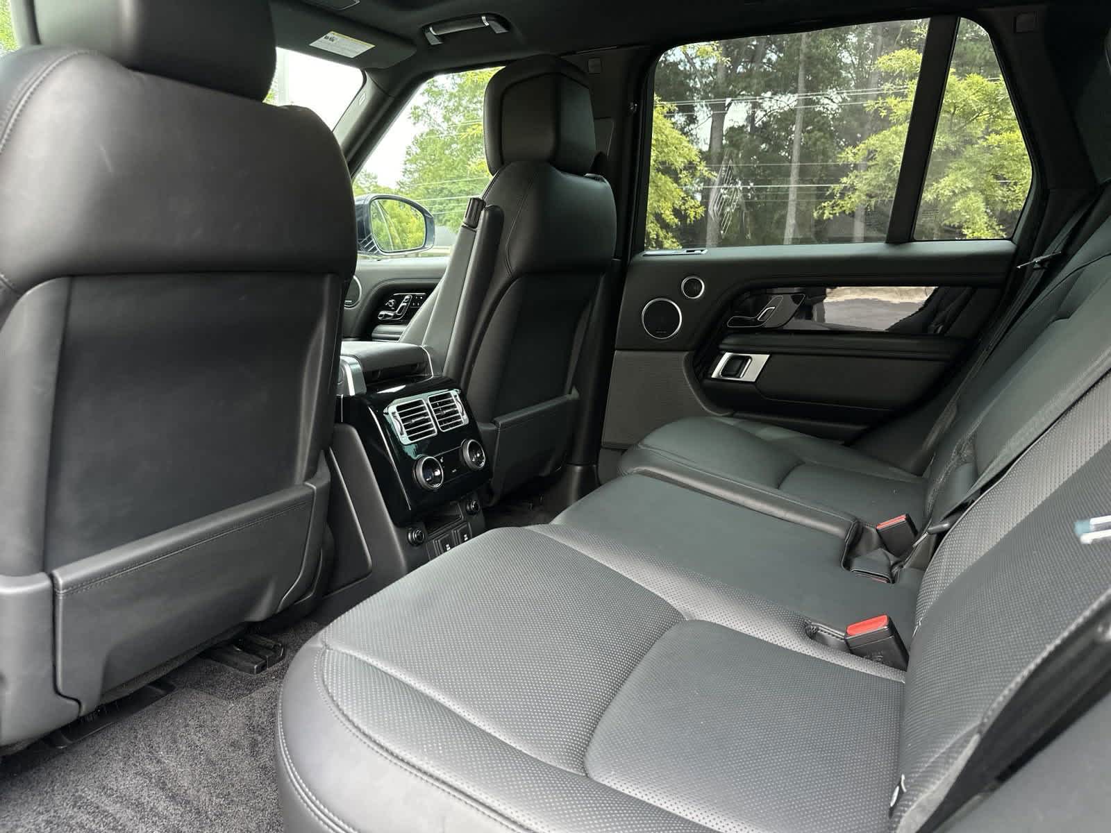 2021 Land Rover Range Rover Westminster 29