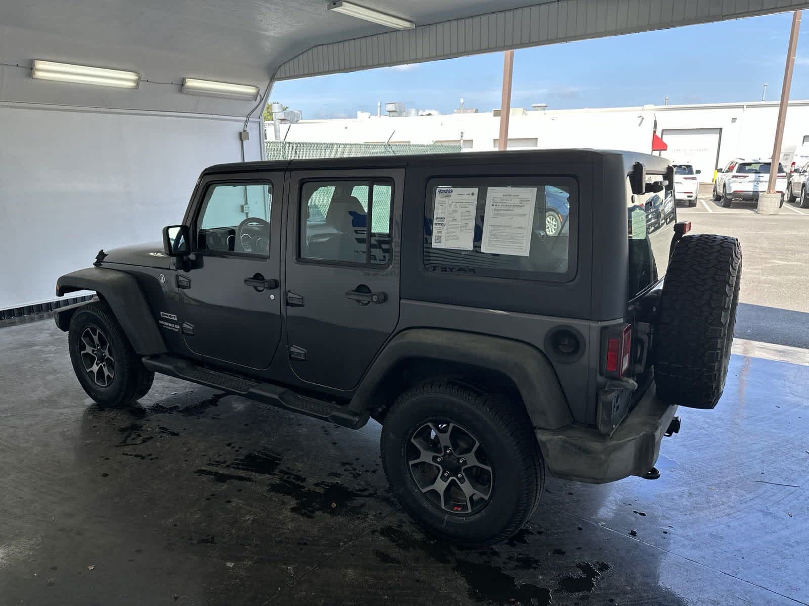 2017 Jeep Wrangler Unlimited Sport 6