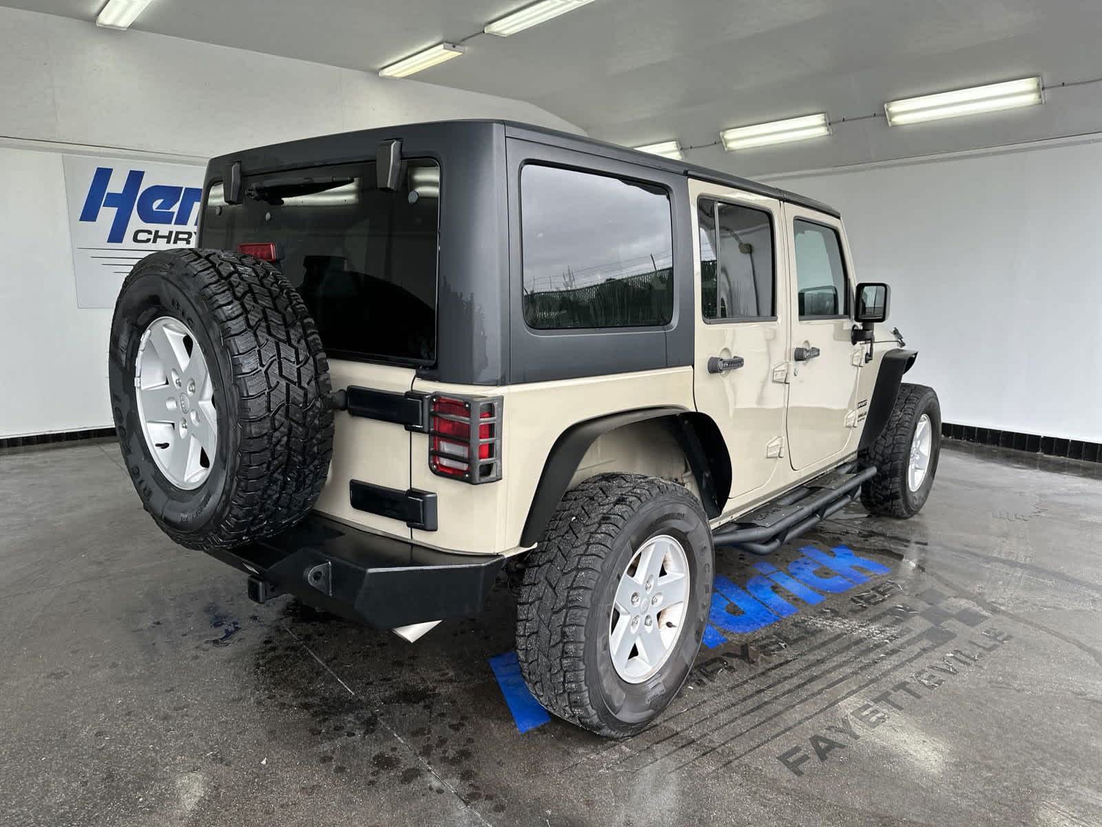 2017 Jeep Wrangler Unlimited Sport 8