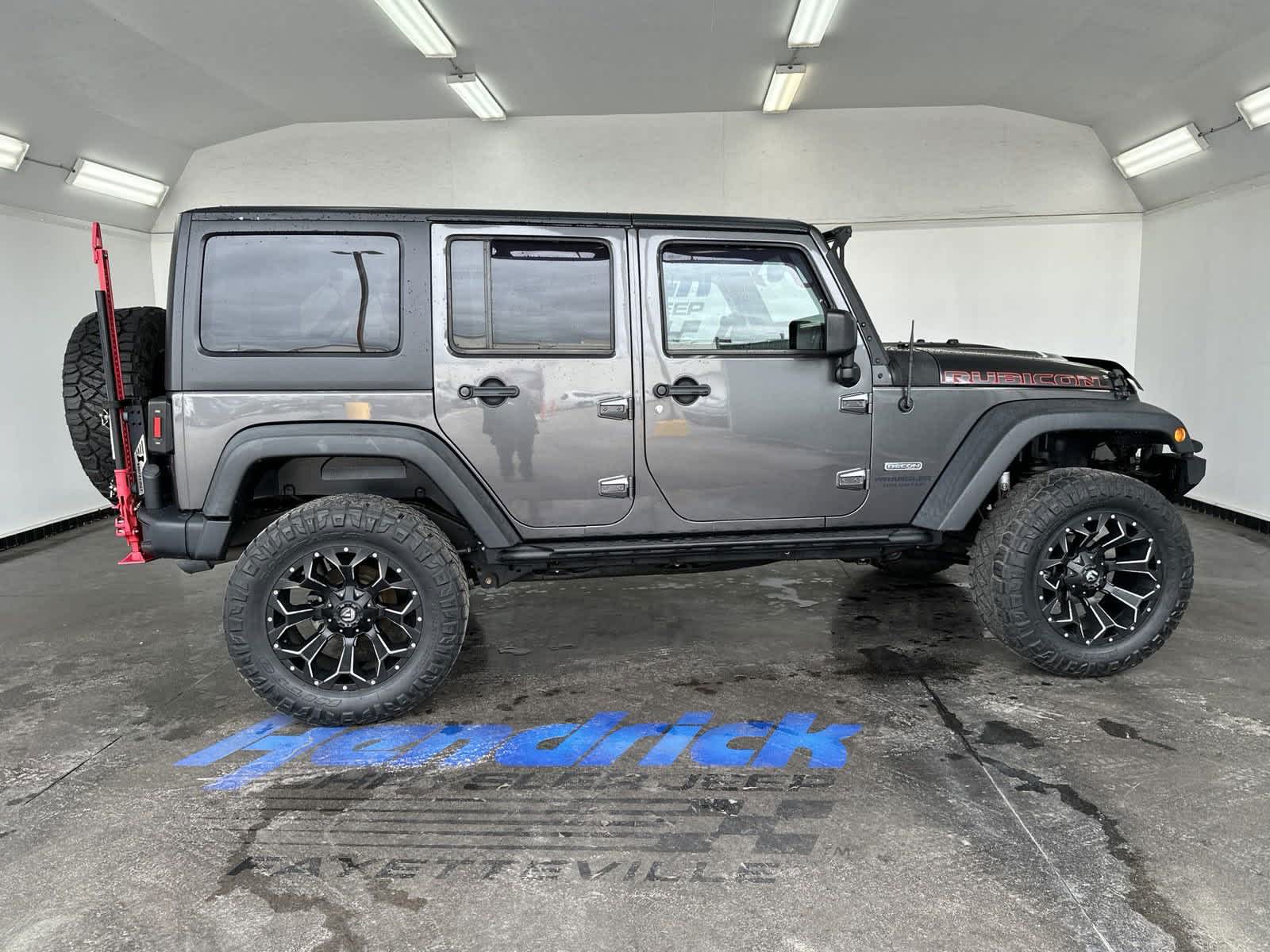 2017 Jeep Wrangler Unlimited Rubicon Recon 9