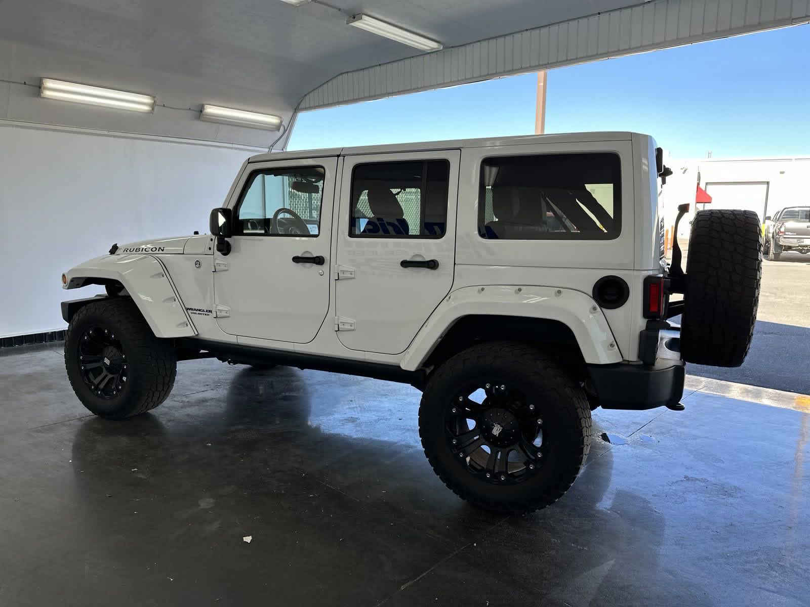 2014 Jeep Wrangler Unlimited Rubicon 6