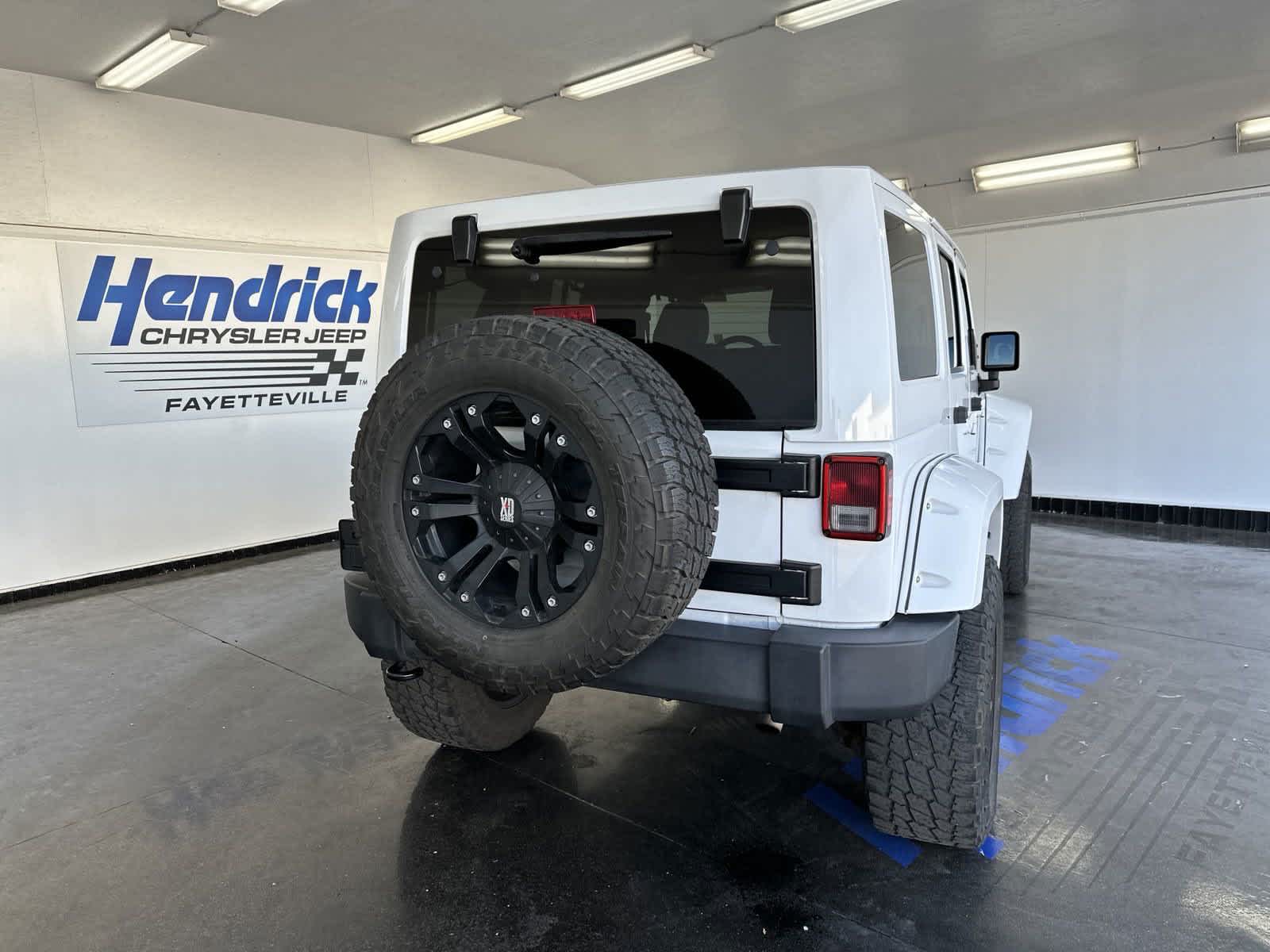 2014 Jeep Wrangler Unlimited Rubicon 8