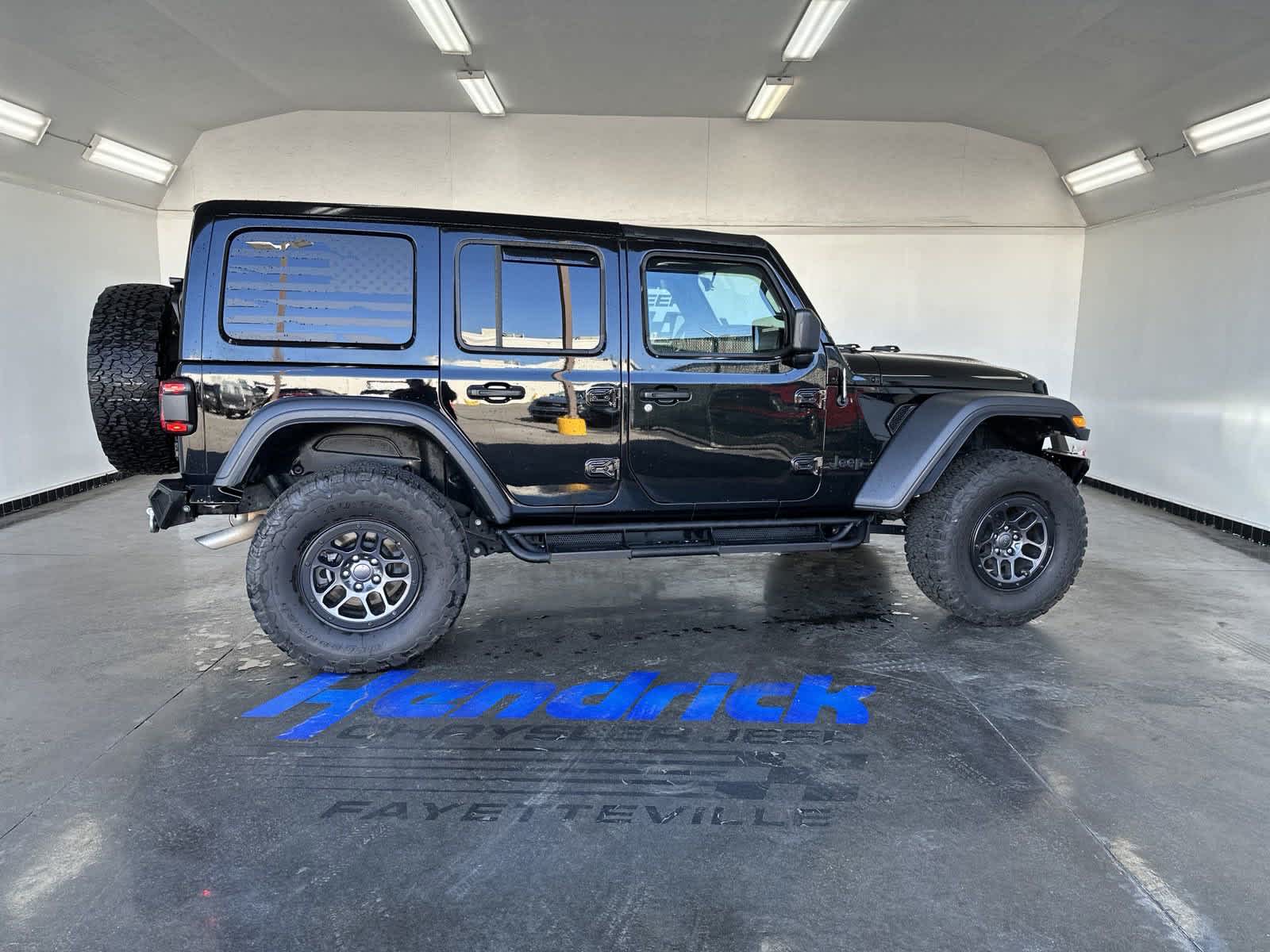 2023 Jeep Wrangler High Tide 10