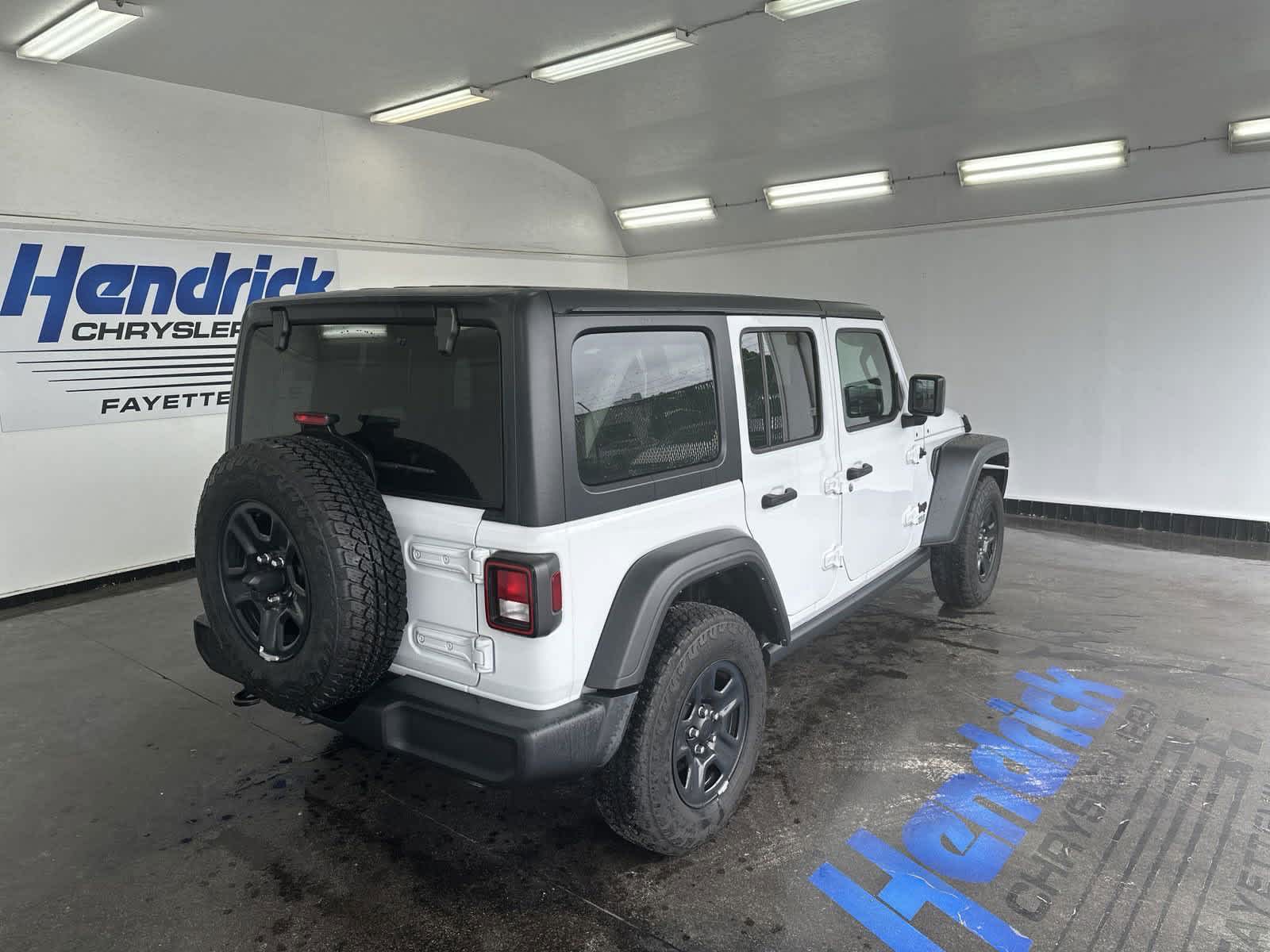 2021 Jeep Wrangler Unlimited Sport 9