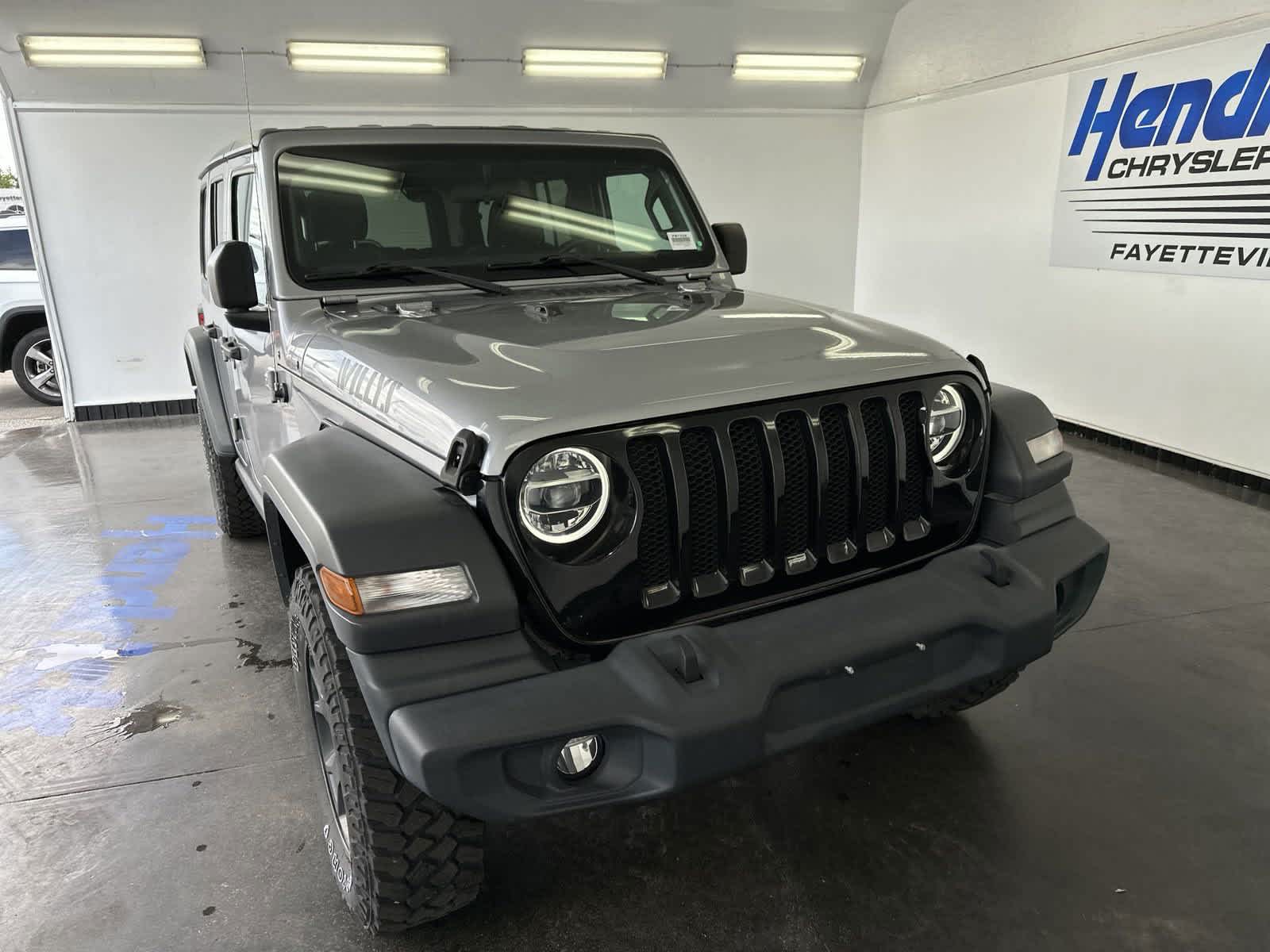 2020 Jeep Wrangler Unlimited Willys 3