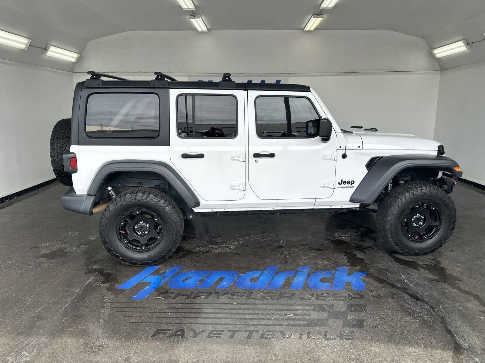 2020 Jeep Wrangler Unlimited Sport Altitude 10