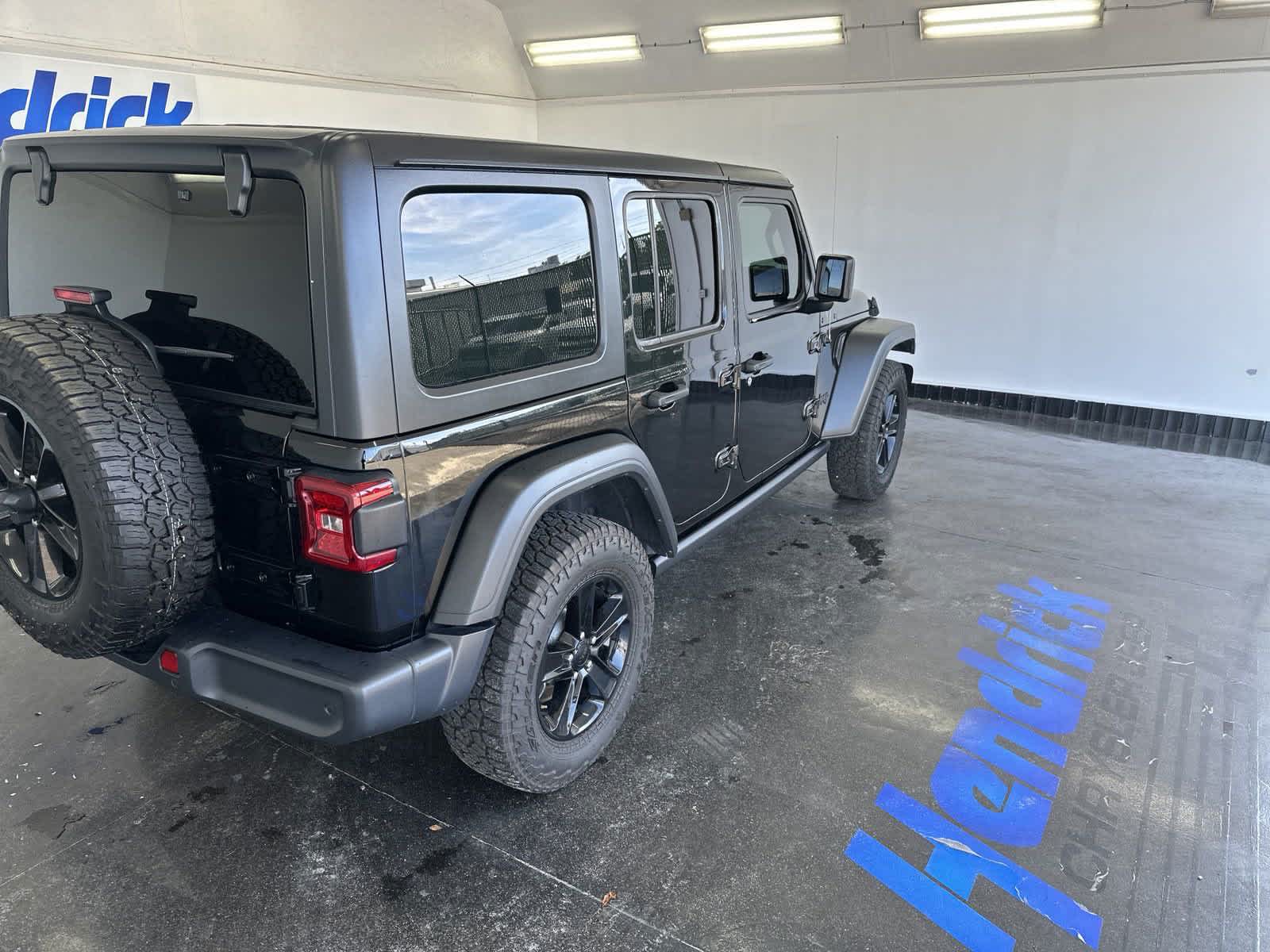 2020 Jeep Wrangler Unlimited Sport Altitude 9