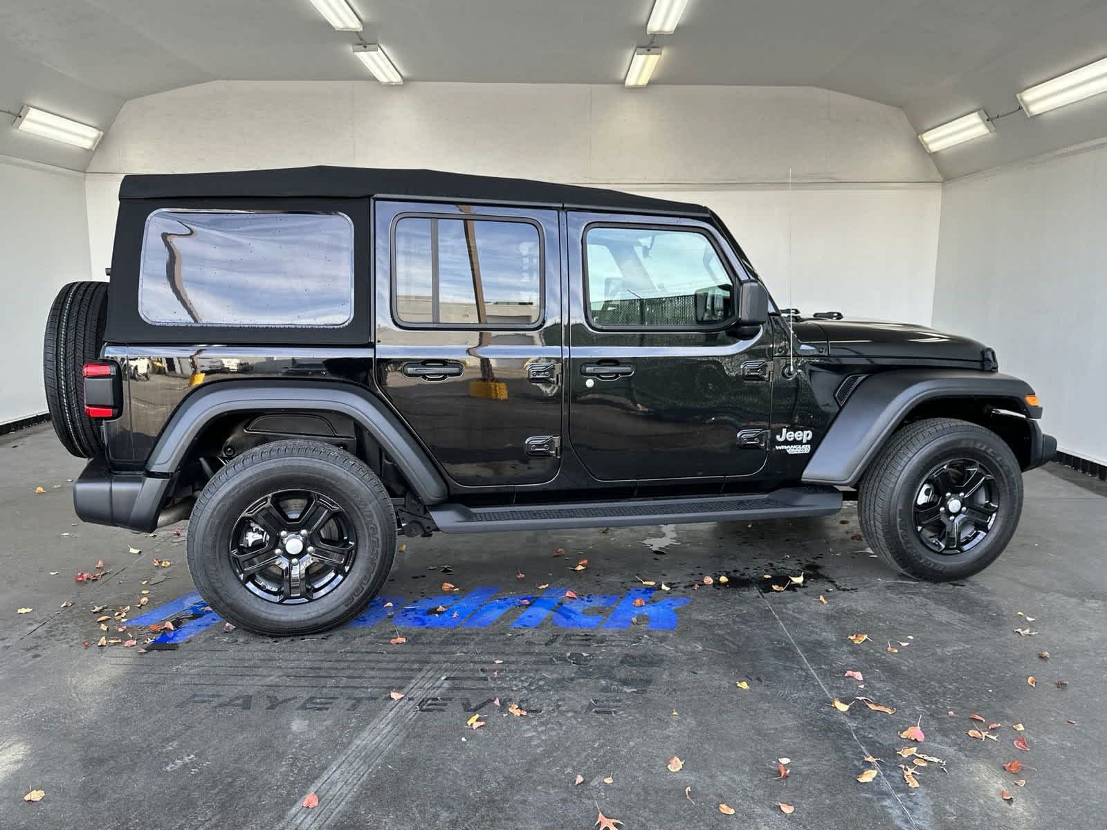 2021 Jeep Wrangler Unlimited Sport S 10