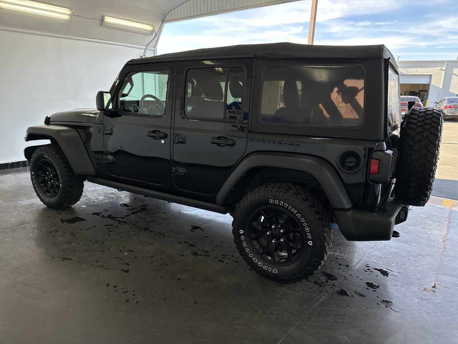 2021 Jeep Wrangler Unlimited Willys 6