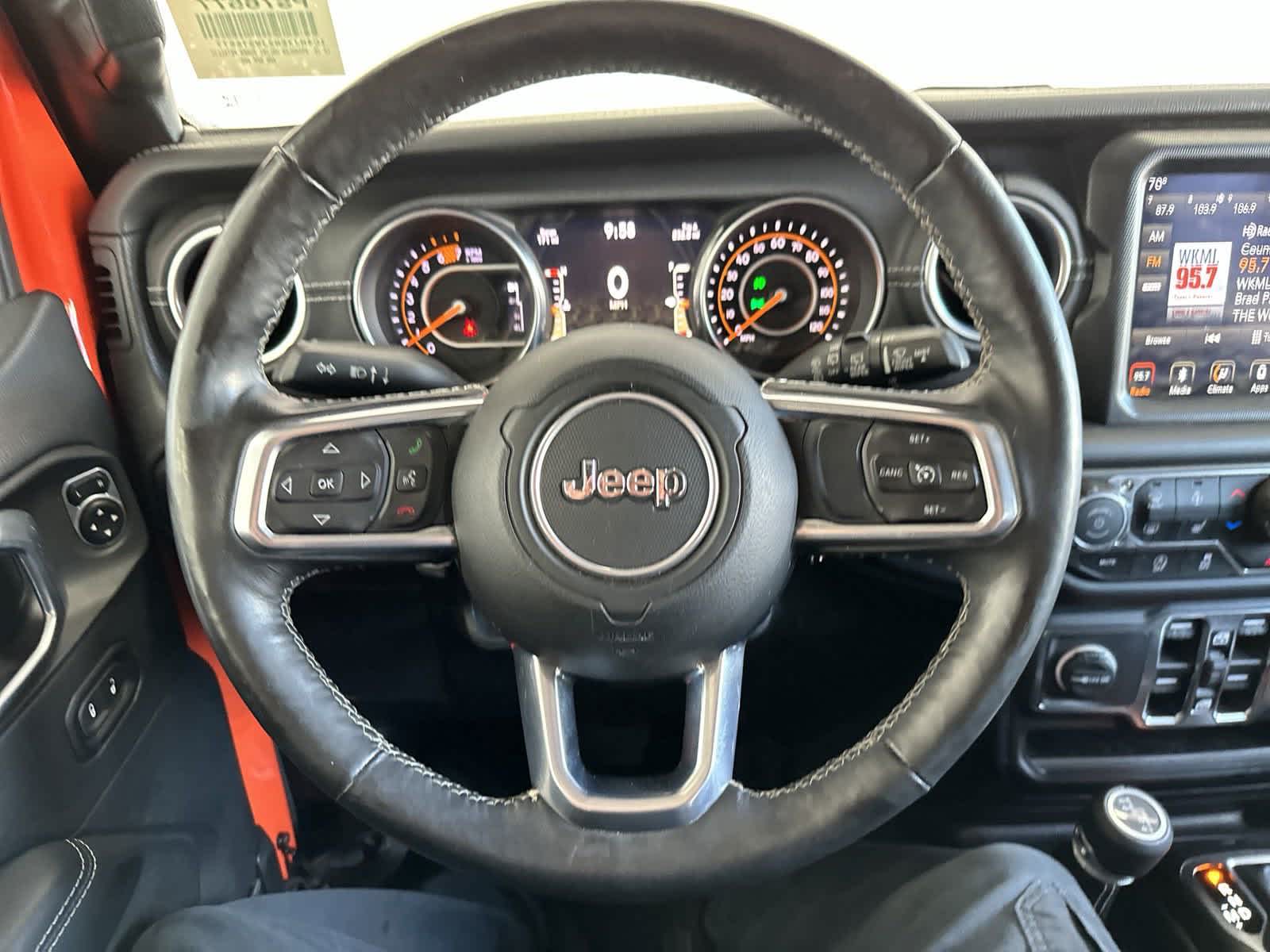 2018 Jeep Wrangler Unlimited Sahara 17
