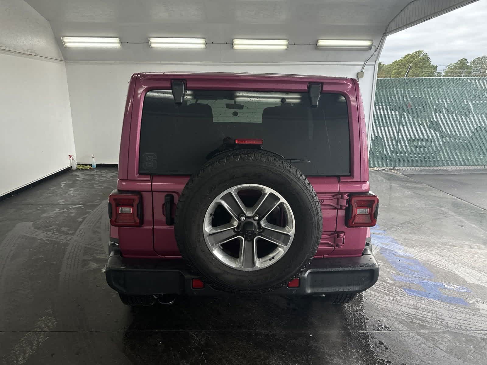 2021 Jeep Wrangler Unlimited Sahara 8