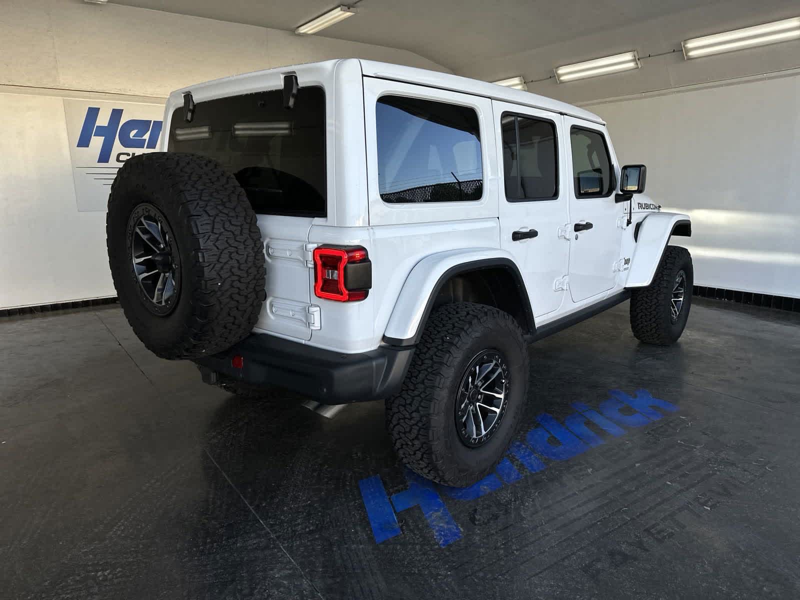 2022 Jeep Wrangler Unlimited Rubicon 392 9