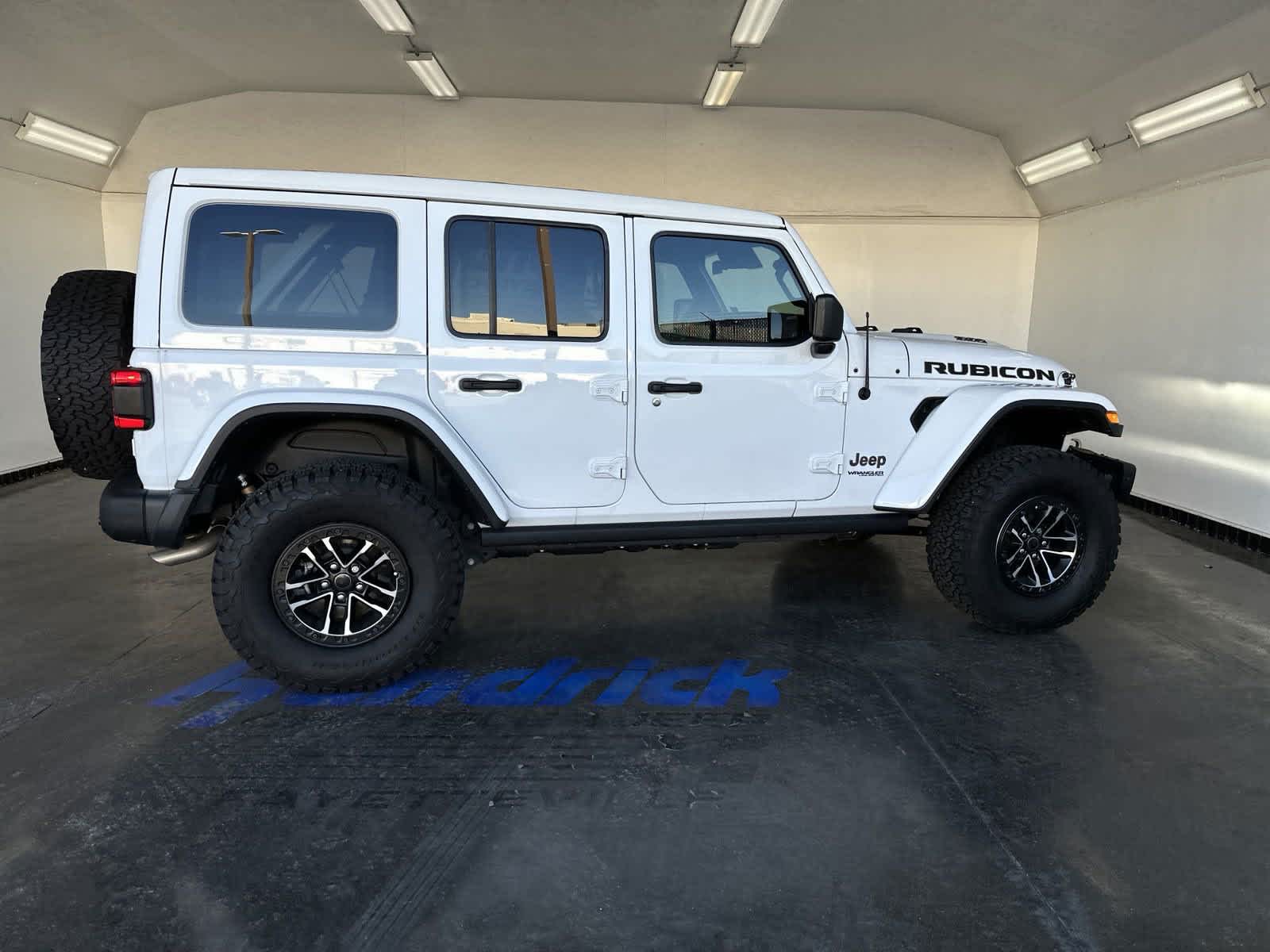 2022 Jeep Wrangler Unlimited Rubicon 392 10