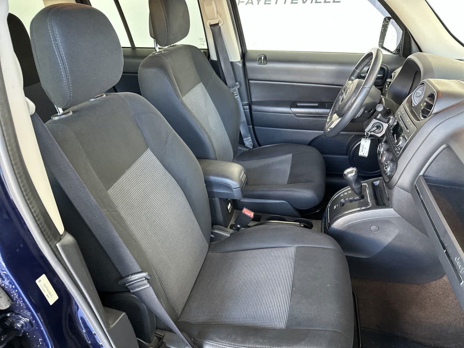 2014 Jeep Patriot Latitude 27