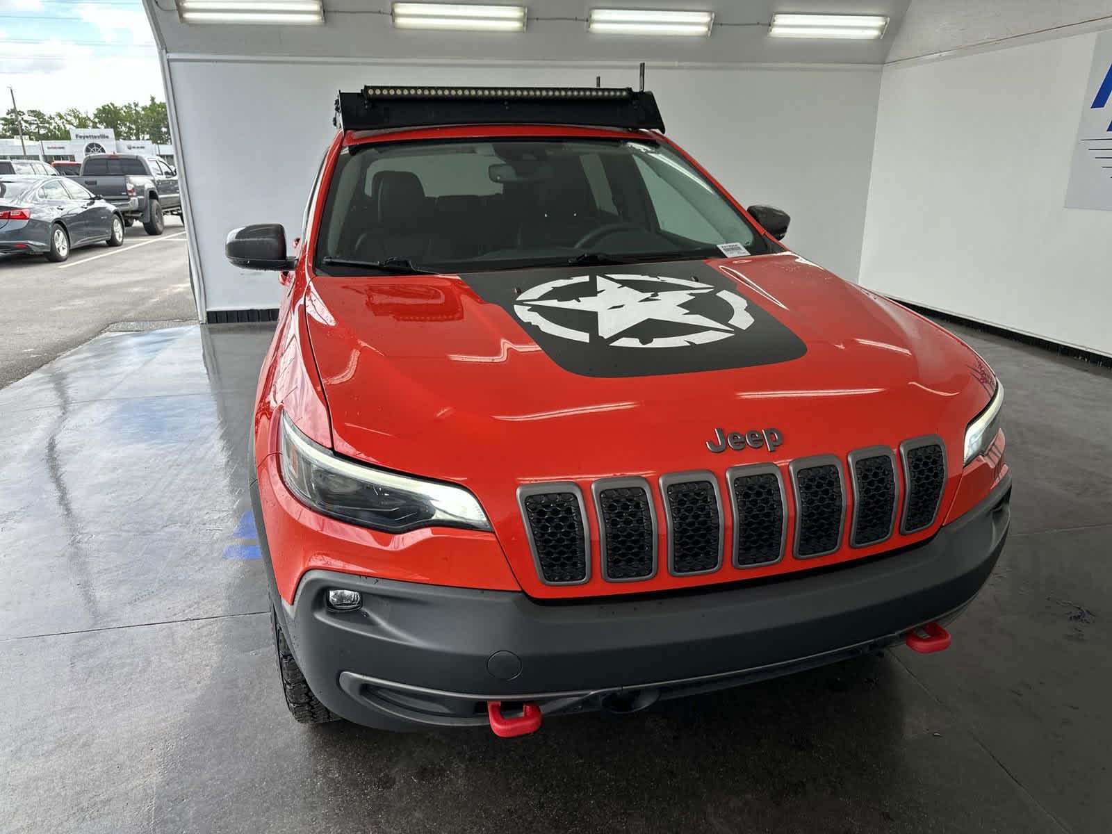 2021 Jeep Cherokee Trailhawk 3