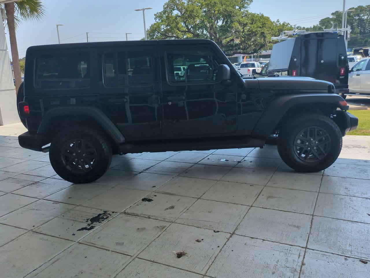 2024 Jeep Wrangler Sport S 10