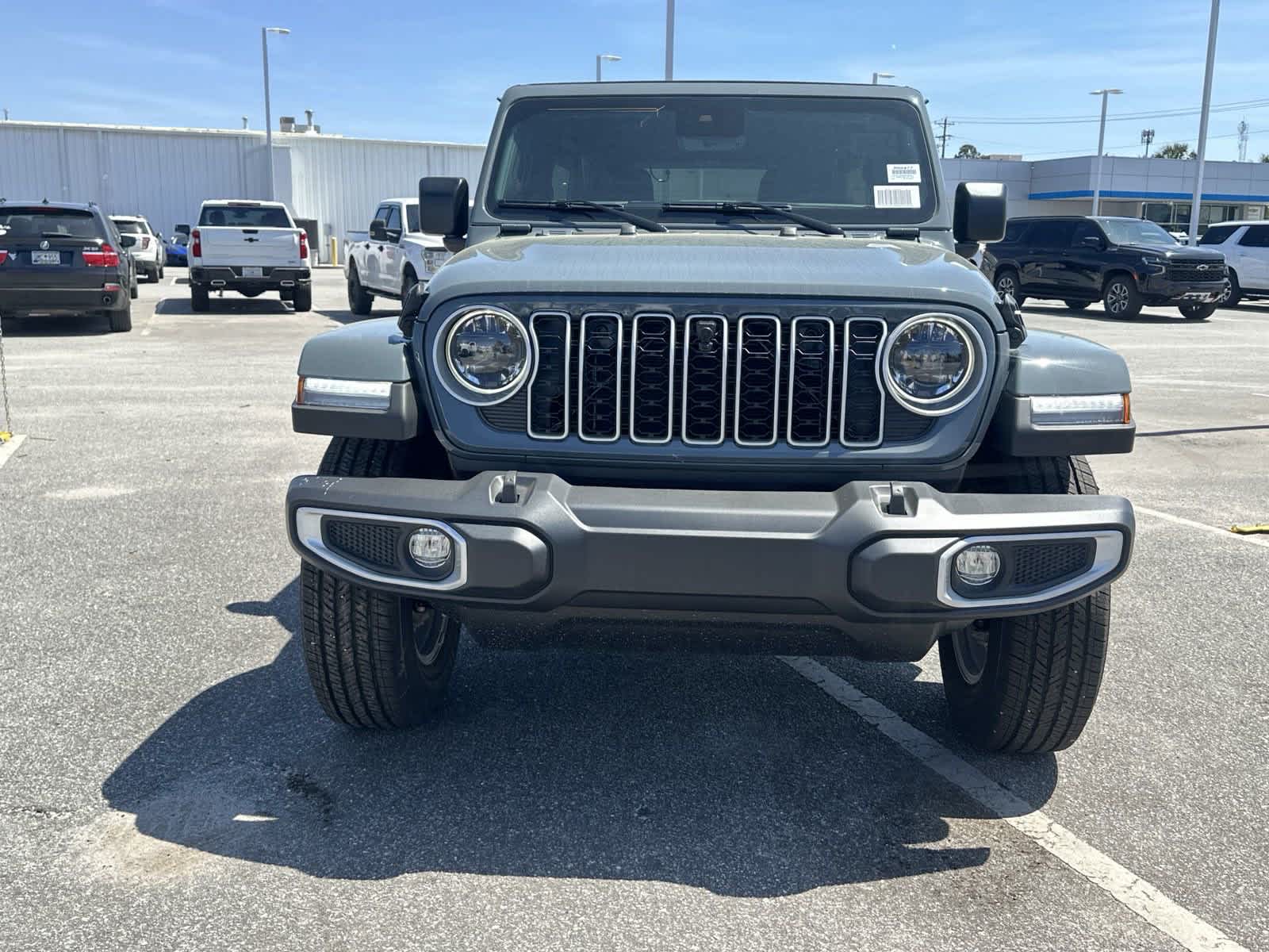 2024 Jeep Wrangler Sahara 3