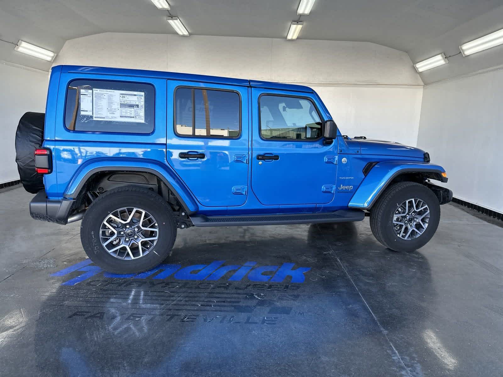 2024 Jeep Wrangler Sahara 9