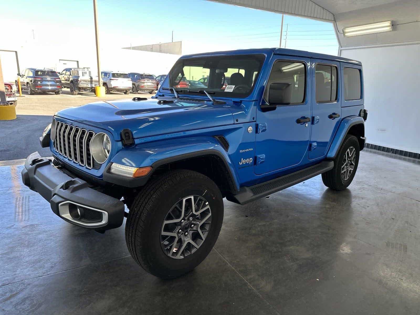 2024 Jeep Wrangler Sahara 4