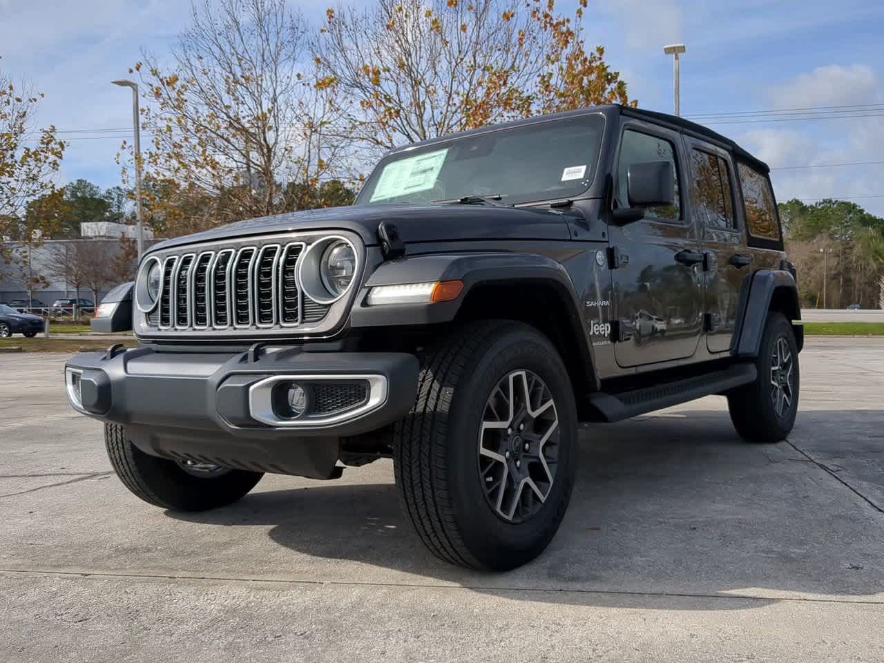 2024 Jeep Wrangler Sahara 37