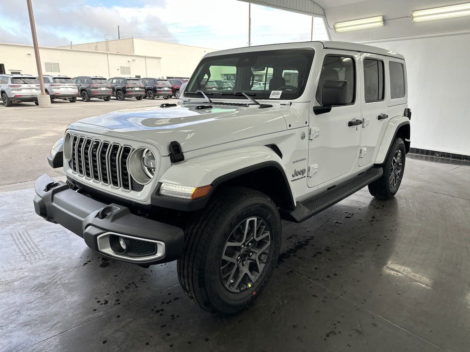 2024 Jeep Wrangler Sahara 4