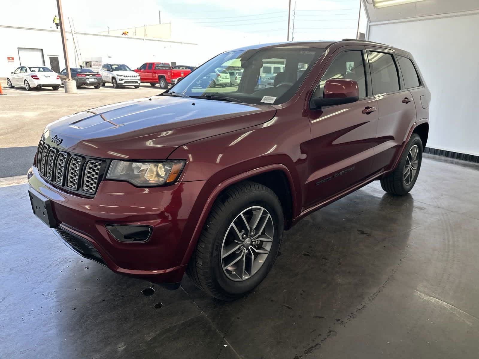 2019 Jeep Grand Cherokee Altitude 4