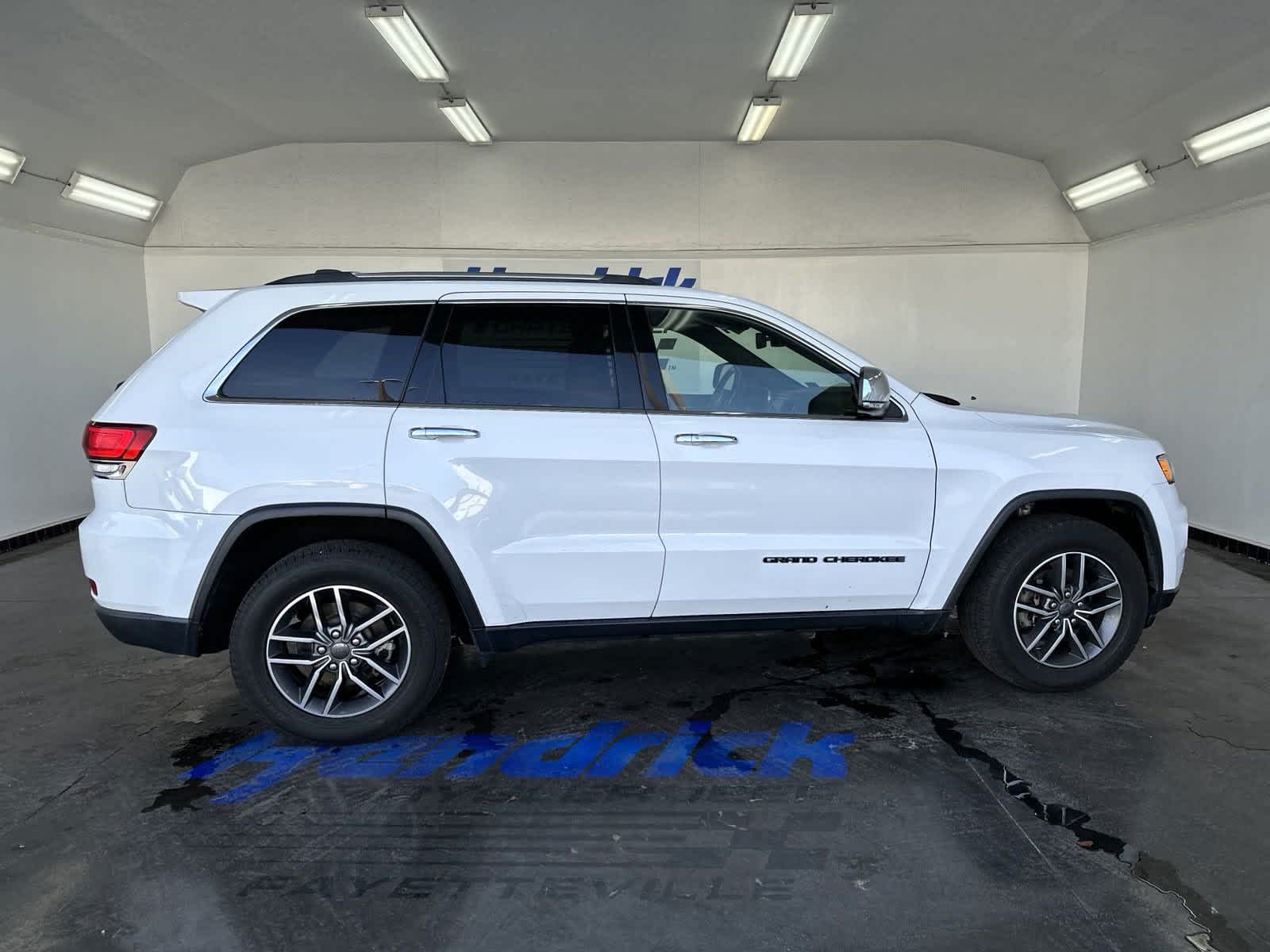 2020 Jeep Grand Cherokee Limited 10