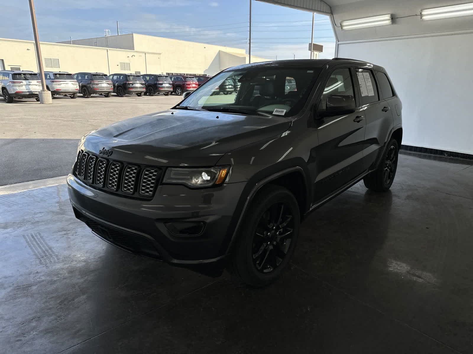 2021 Jeep Grand Cherokee Laredo X 4