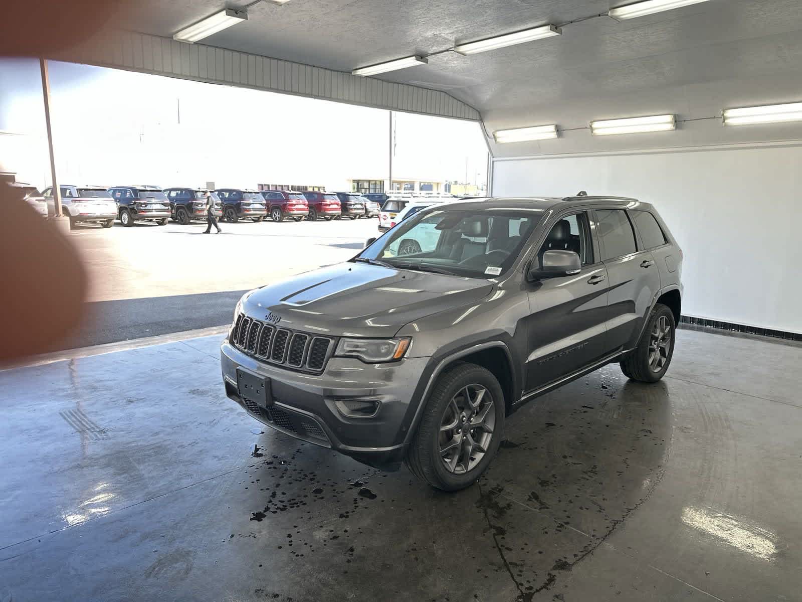 2021 Jeep Grand Cherokee 80th Anniversary 4