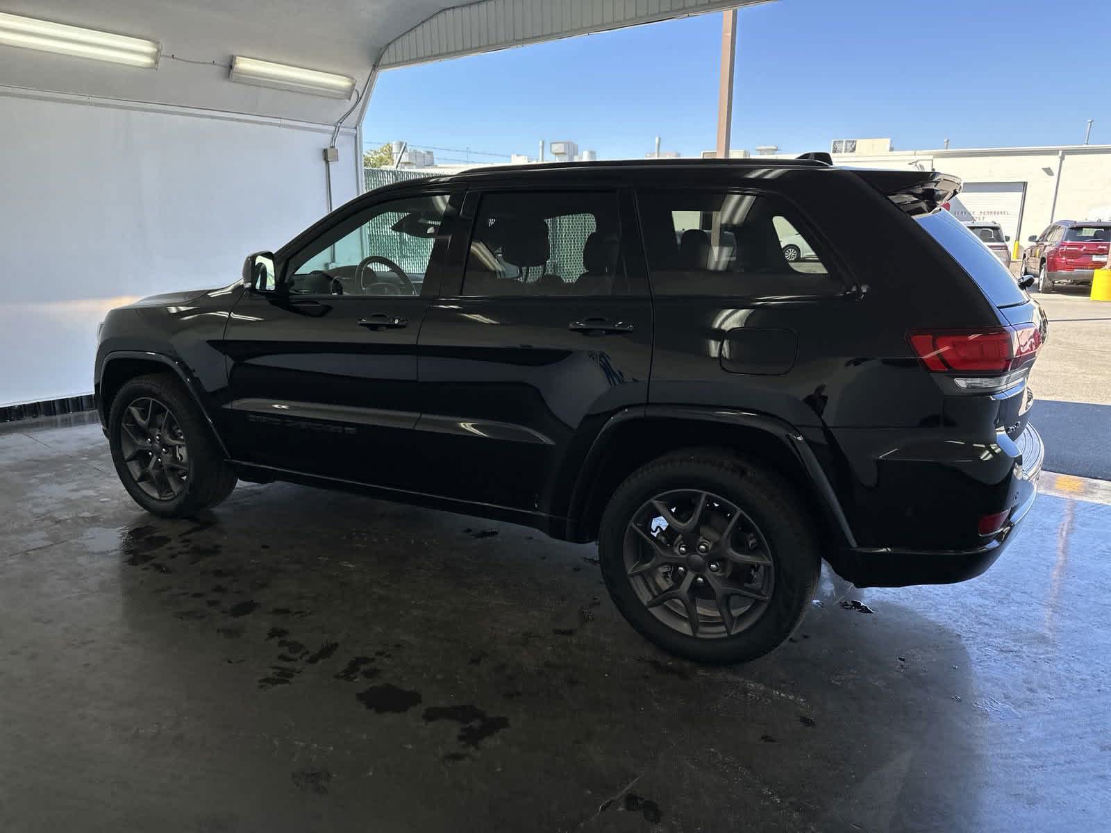 2021 Jeep Grand Cherokee 80th Anniversary 6