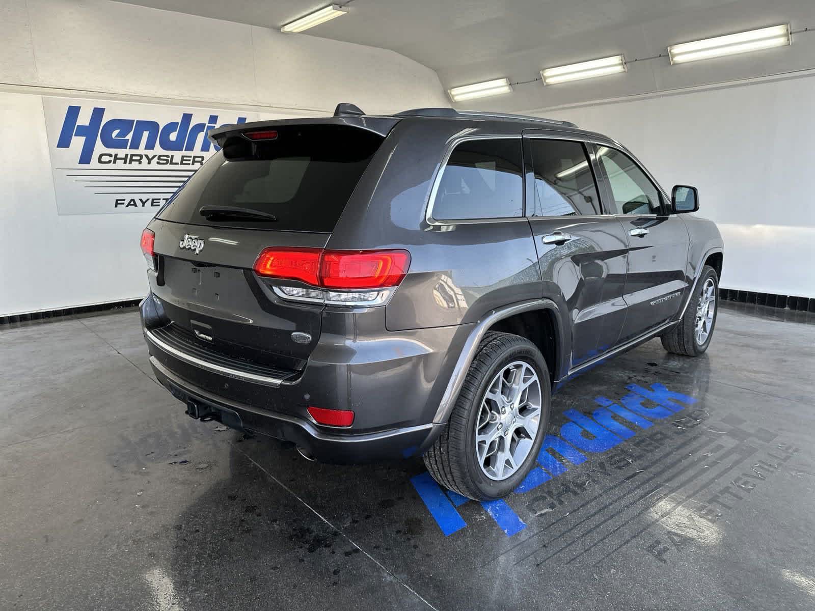 2021 Jeep Grand Cherokee Overland 9