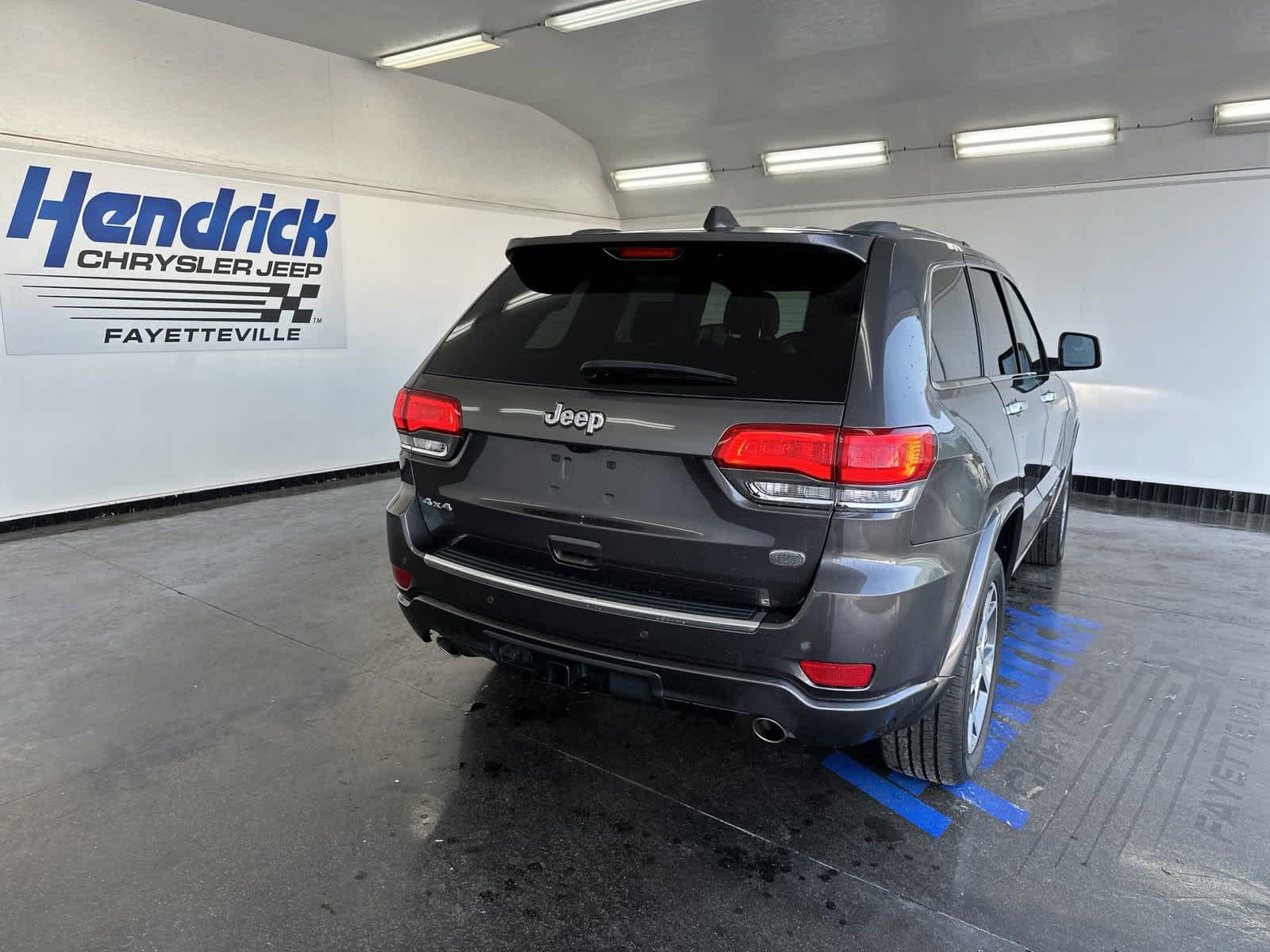 2021 Jeep Grand Cherokee Overland 8