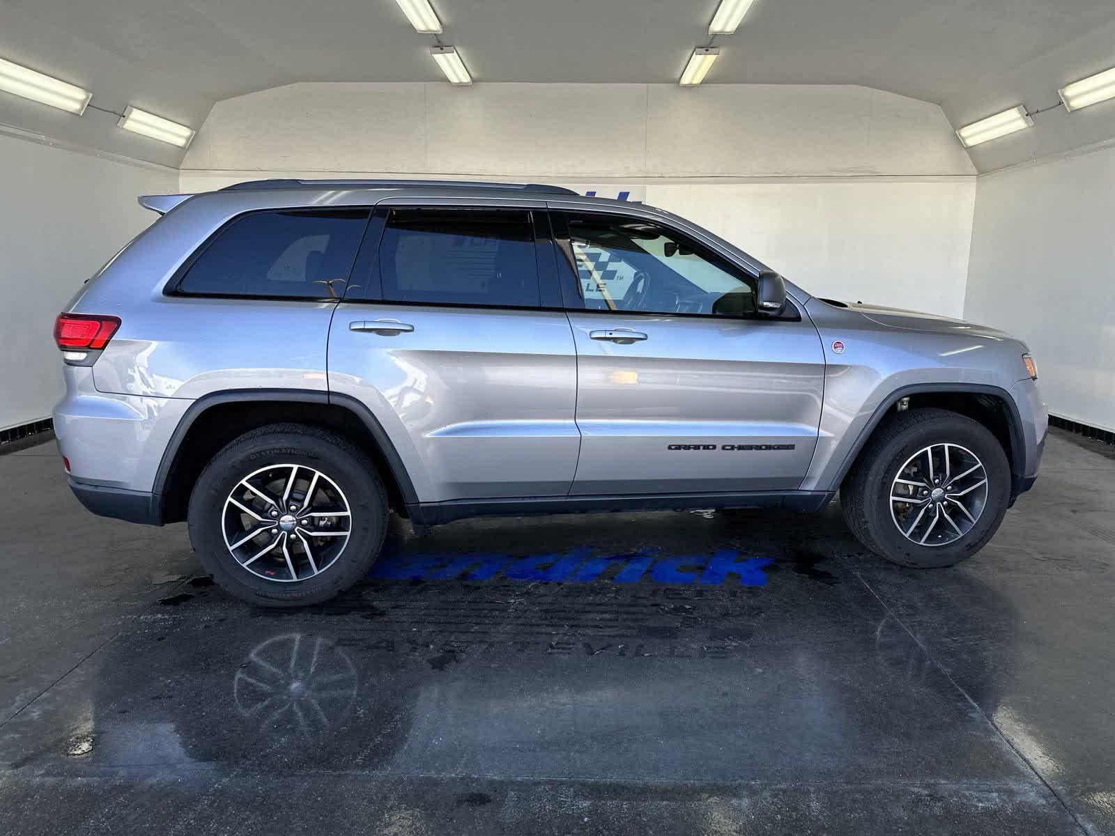 2017 Jeep Grand Cherokee Trailhawk 9