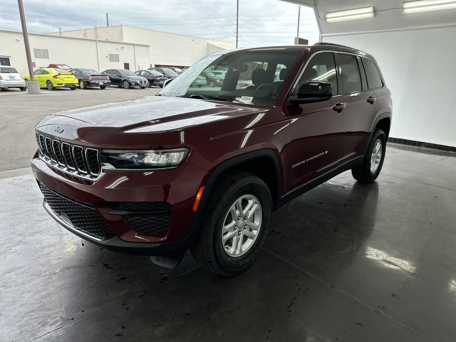 2024 Jeep Grand Cherokee Laredo 4