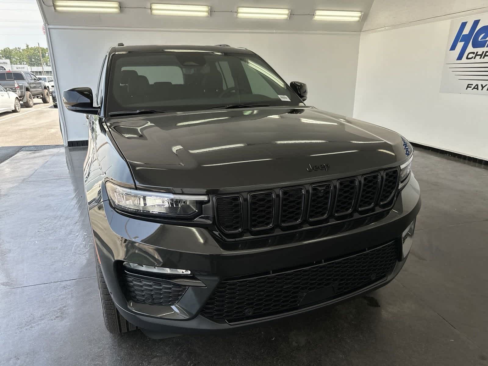 2024 Jeep Grand Cherokee Limited 3