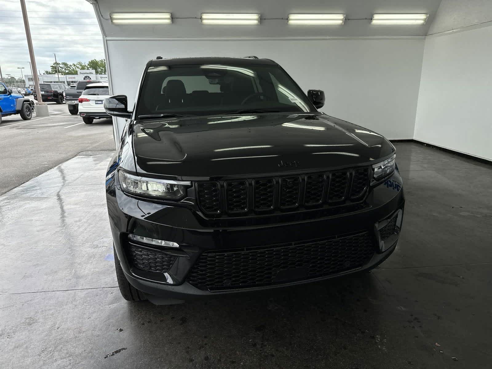 2024 Jeep Grand Cherokee Limited 3