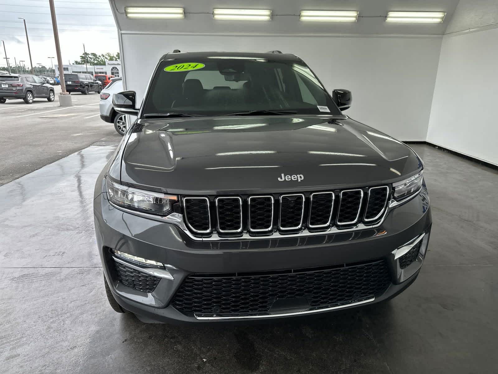 2024 Jeep Grand Cherokee Limited 3