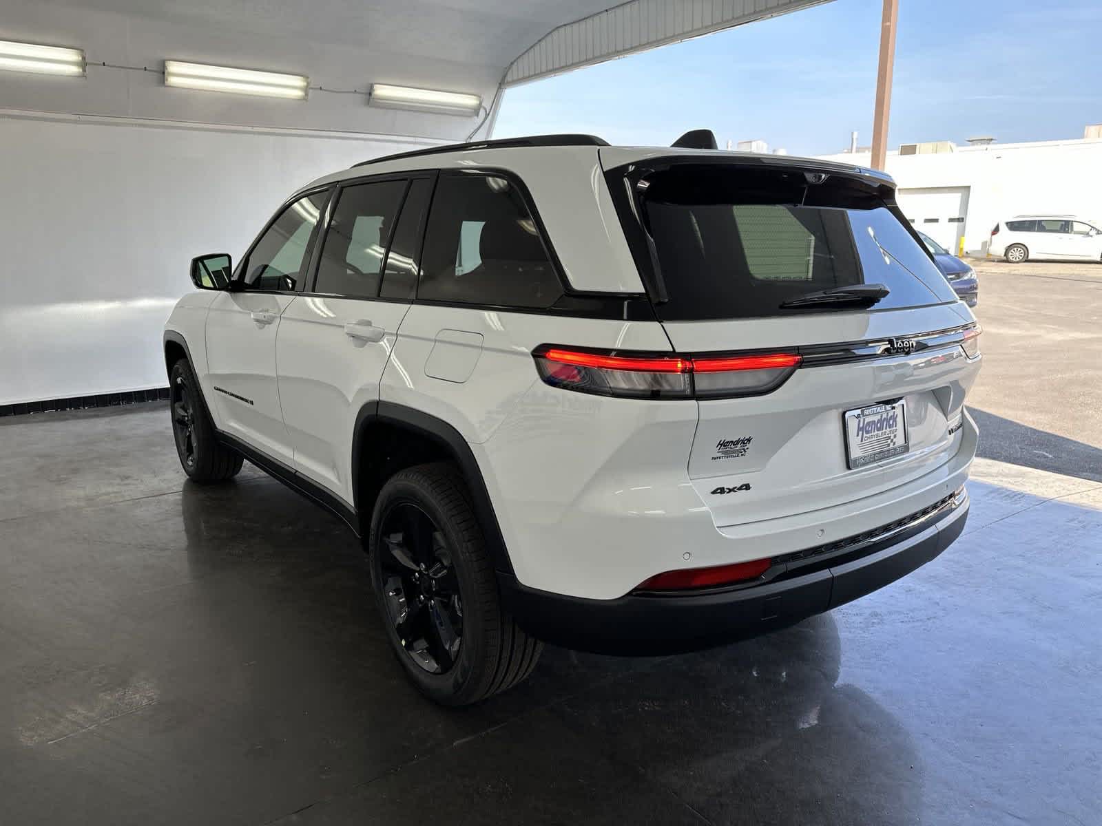 2024 Jeep Grand Cherokee Limited 6