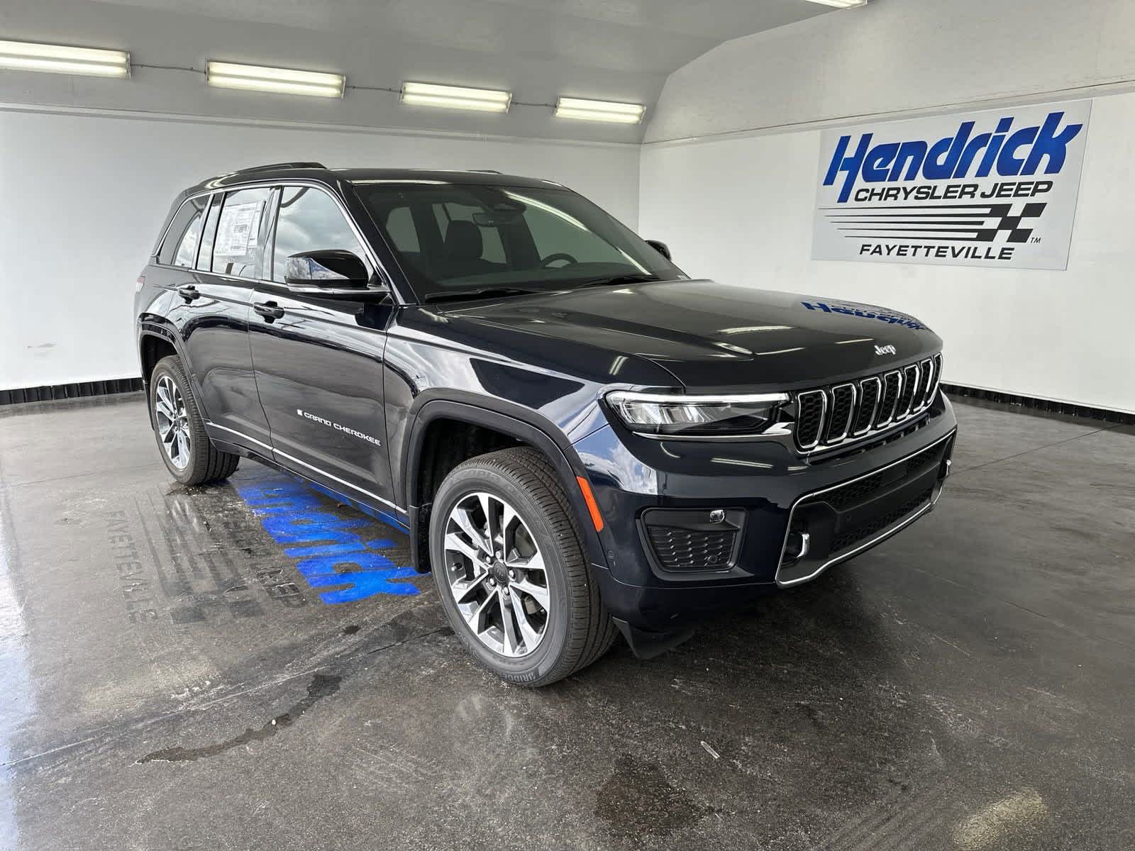 2024 Jeep Grand Cherokee Overland 1