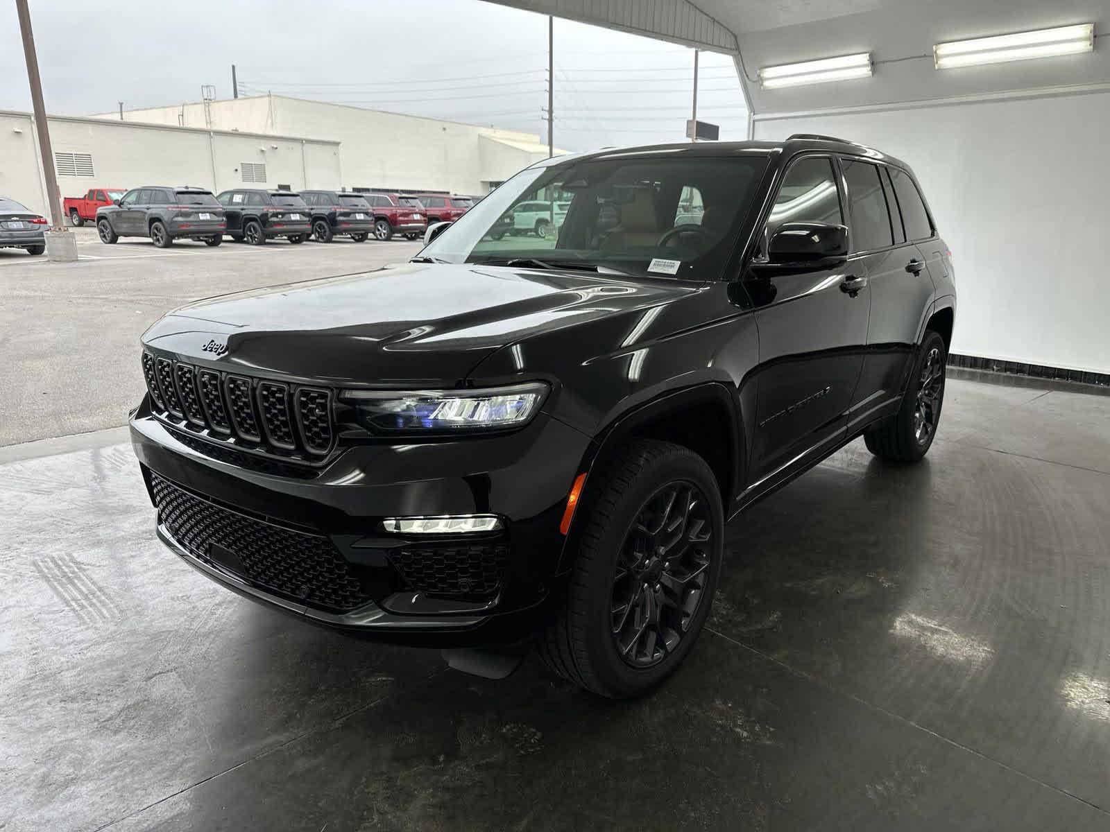 2024 Jeep Grand Cherokee Summit Reserve 4