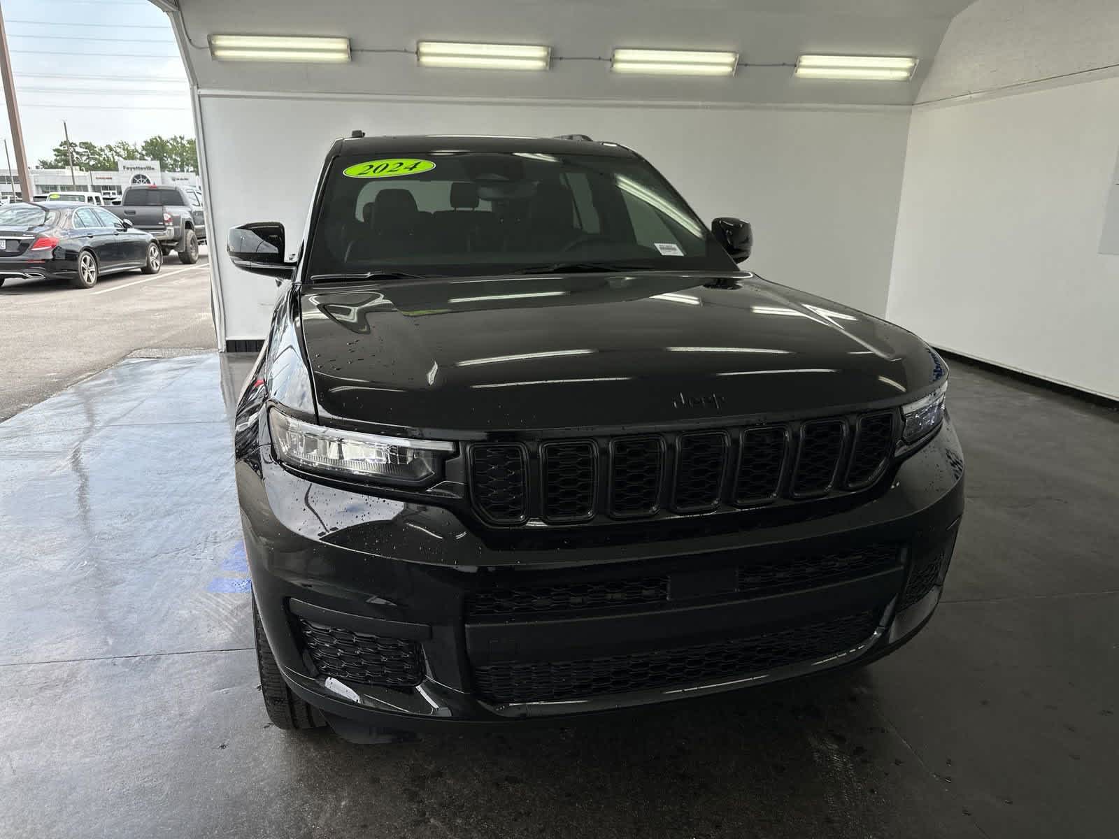 2024 Jeep Grand Cherokee L Altitude X 3