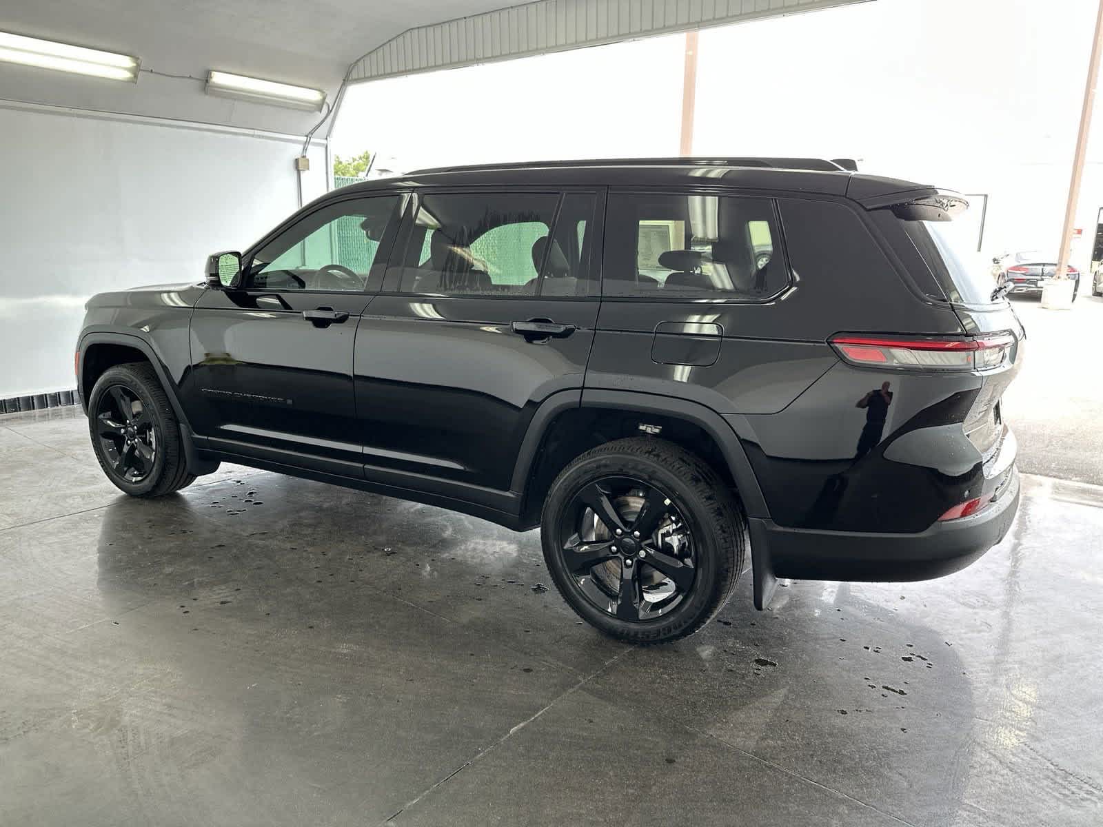 2024 Jeep Grand Cherokee L Altitude X 5