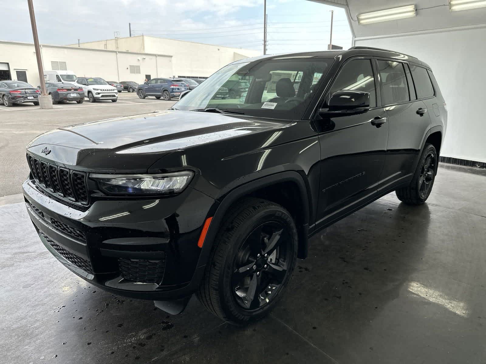 2024 Jeep Grand Cherokee L Altitude X 4