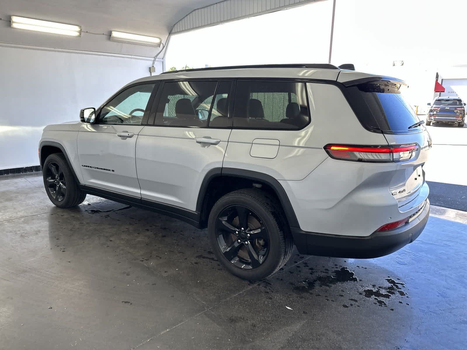 2021 Jeep Grand Cherokee L Altitude 6