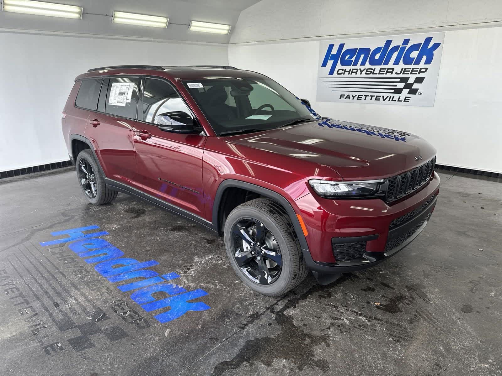 2024 Jeep Grand Cherokee L Laredo 2