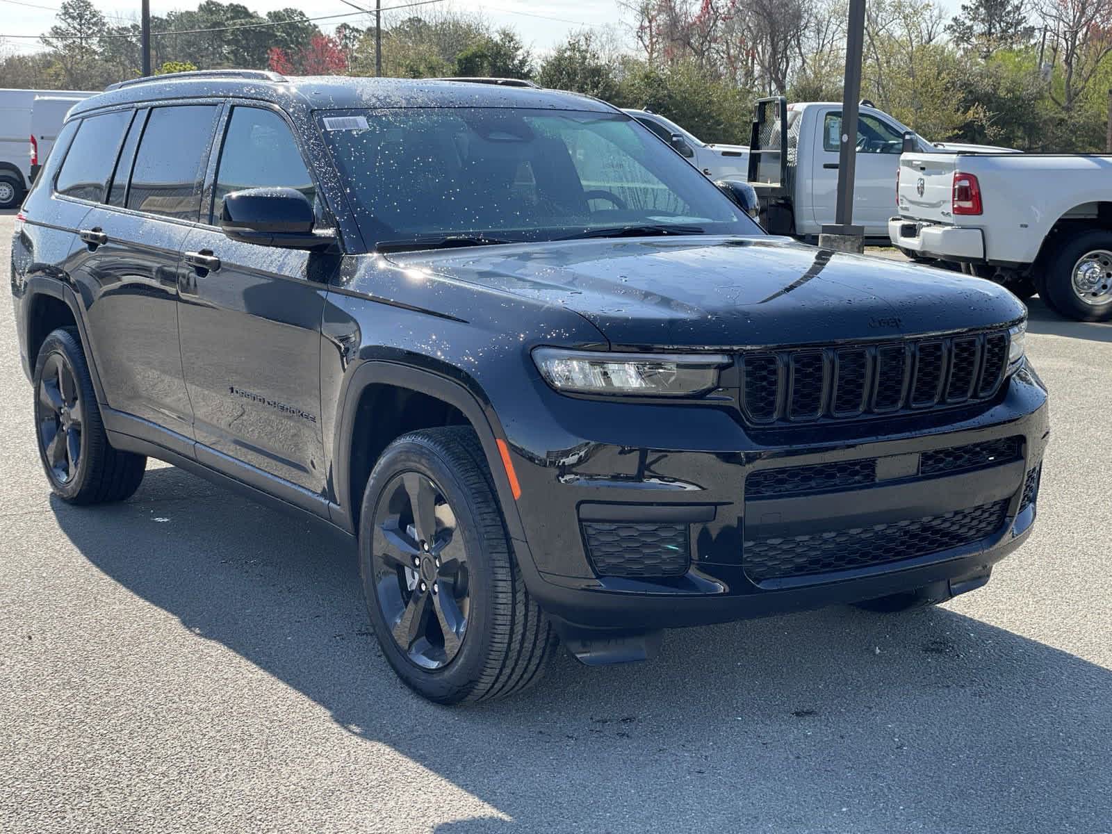 2024 Jeep Grand Cherokee L Altitude X 2