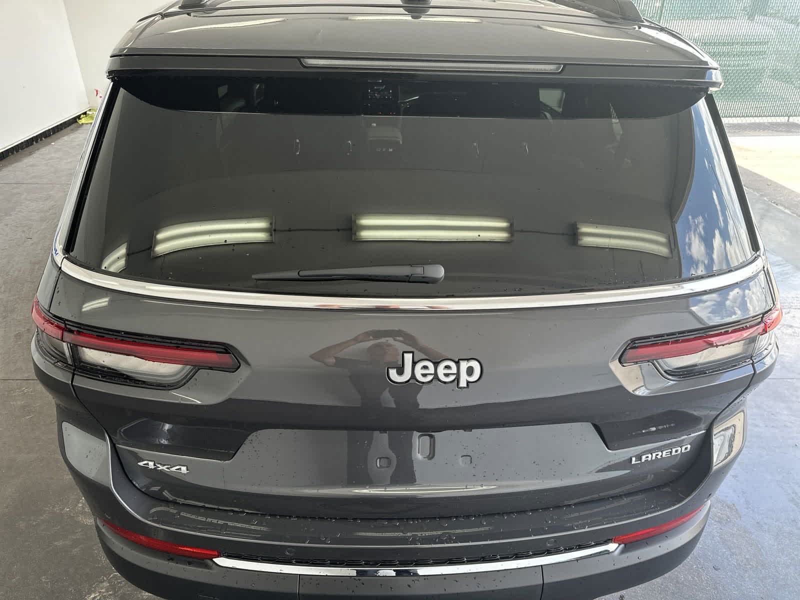 2024 Jeep Grand Cherokee L Laredo 7