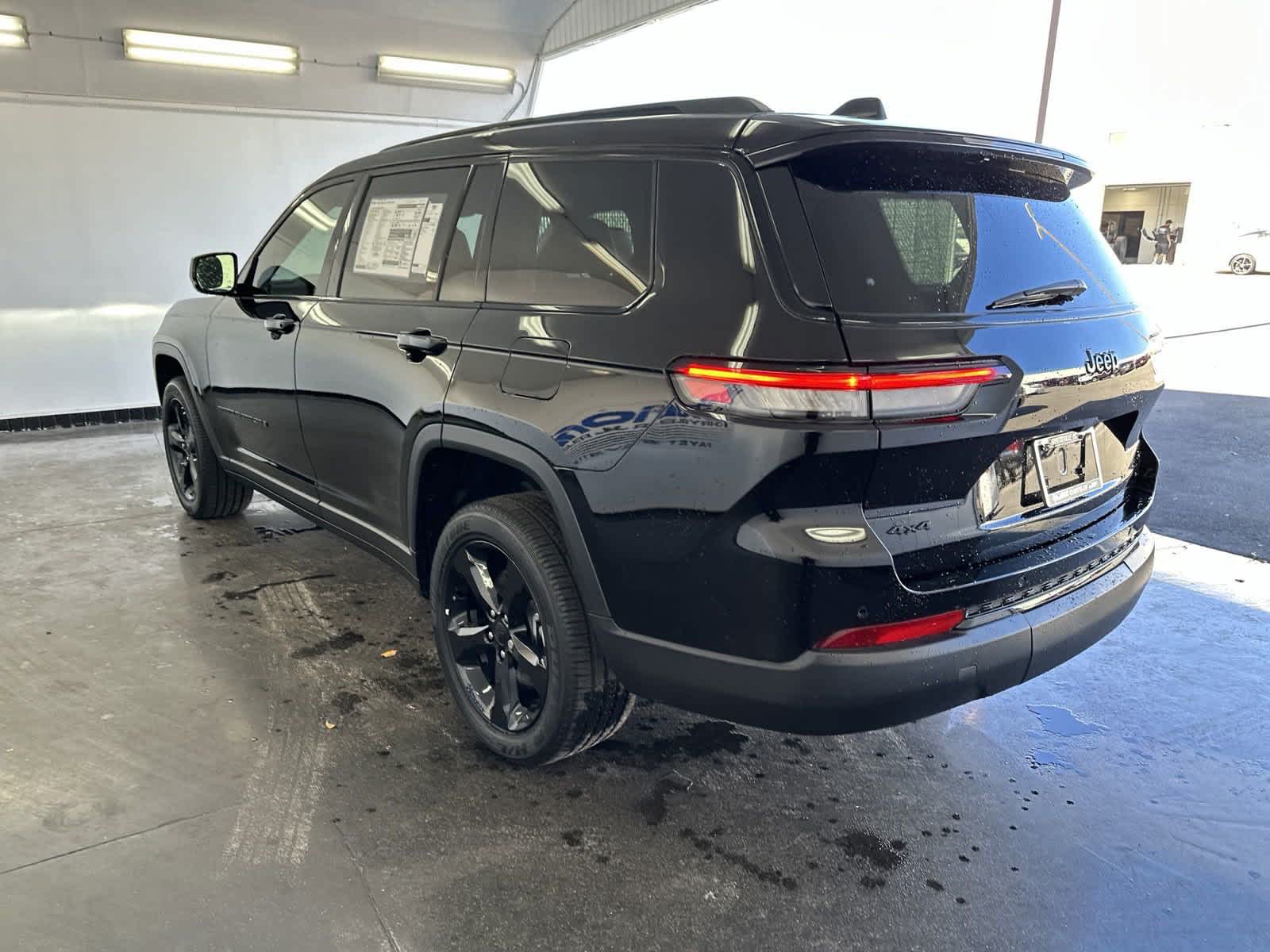 2024 Jeep Grand Cherokee L Altitude X 6