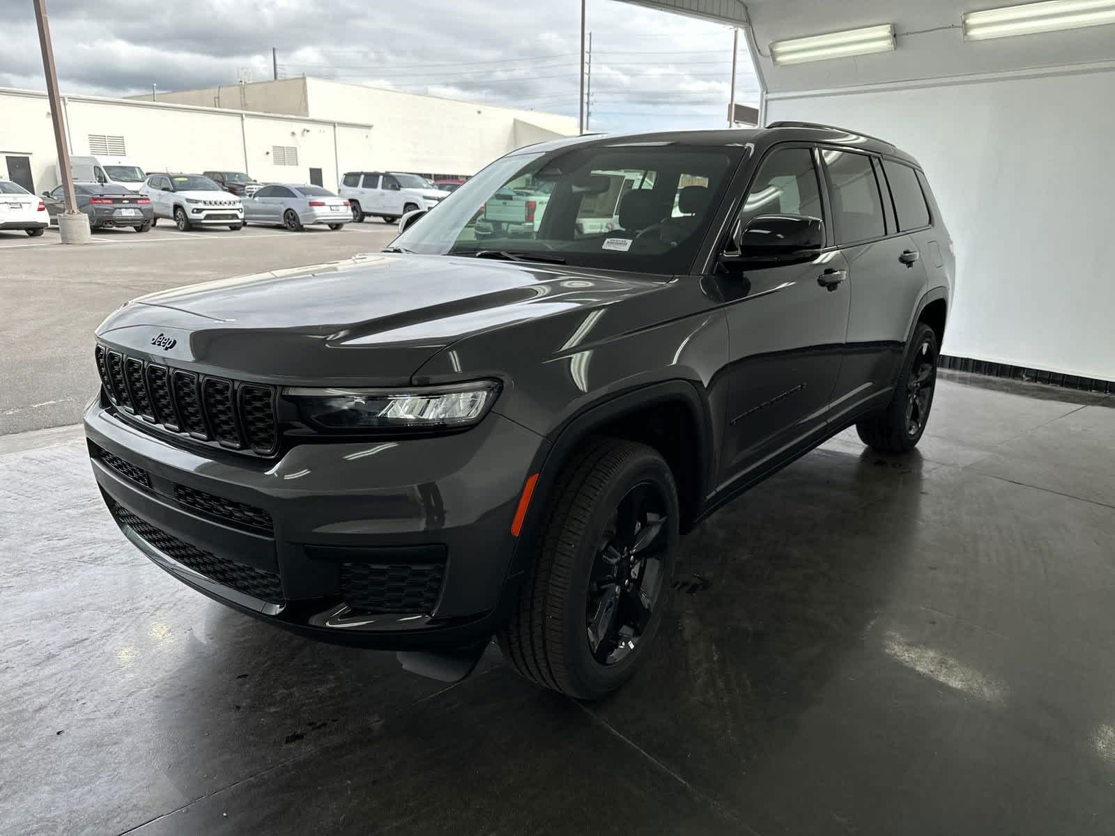 2024 Jeep Grand Cherokee L Altitude X 4