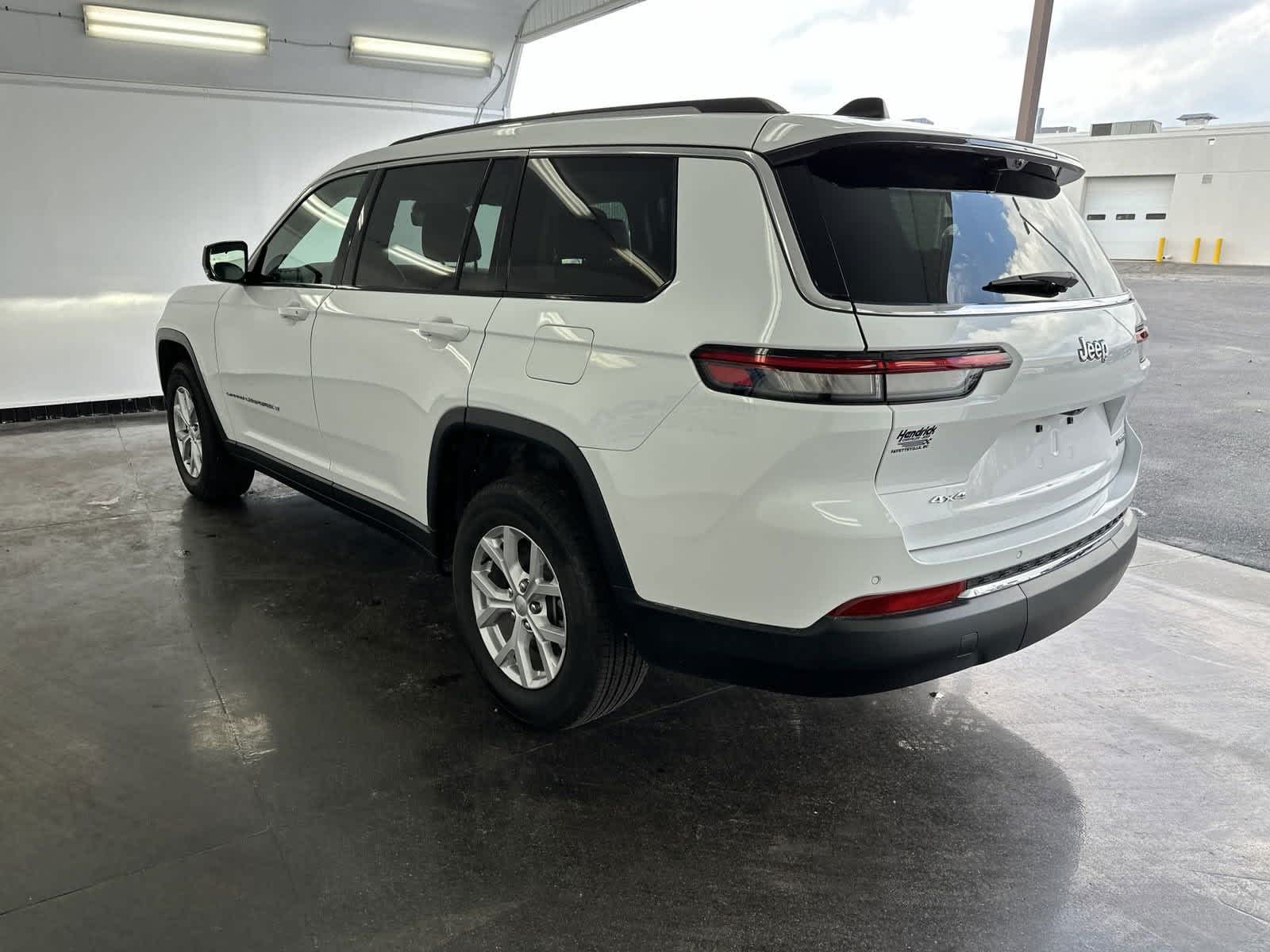 2023 Jeep Grand Cherokee L Limited 7